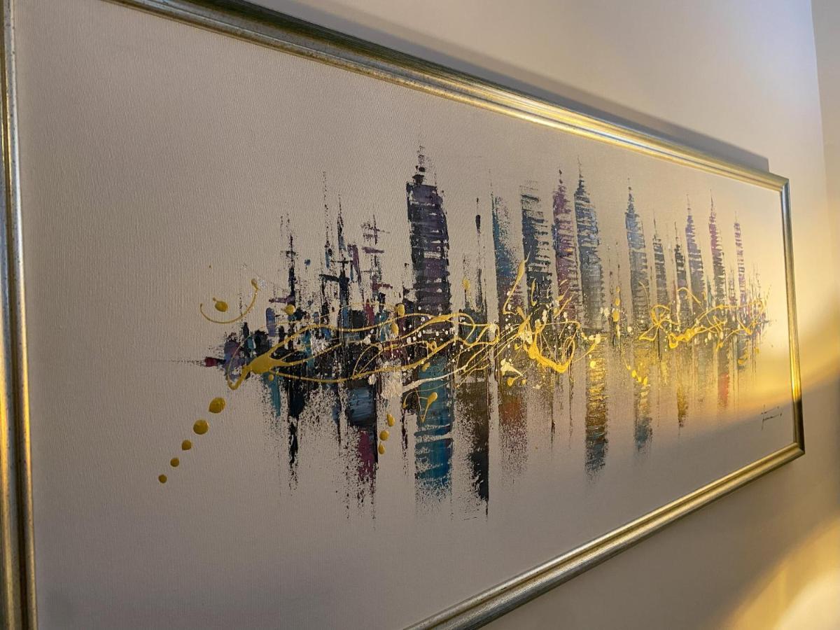 Mmr Flats Apartment คาร์ลไอเอิล ภายนอก รูปภาพ